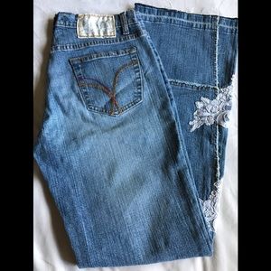 Vigoss jeans size 11/12 , women’s blue jeans , long legFLARE STYLE!